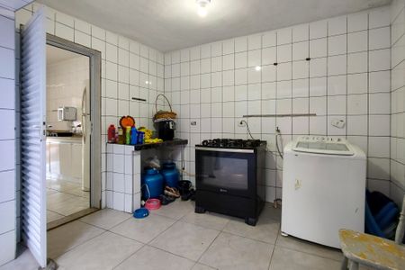 Casa para alugar com 200m², 4 quartos e 8 vagasÁrea de Serviço