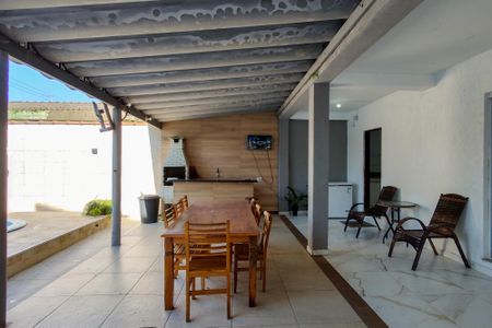 Casa para alugar com 200m², 4 quartos e 8 vagasChurrasqueira