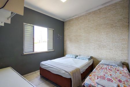 Casa para alugar com 200m², 4 quartos e 8 vagasQuarto 2