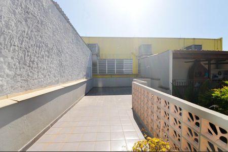 Casa à venda com 150m², 2 quartos e 2 vagasVista do Quarto 2
