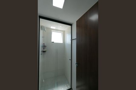 Apartamento para alugar com 43m², 2 quartos e 1 vaga Apartamento para alugar com 43m², 2 quartos e 1 vagaBanheiro