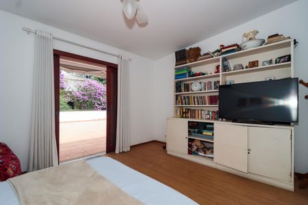 Casa de condomínio à venda com 958m², 6 quartos e 6 vagas Casa de condomínio à venda com 958m², 6 quartos e 6 vagasSuíte 2