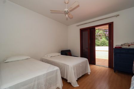 Casa de condomínio à venda com 958m², 6 quartos e 6 vagas Casa de condomínio à venda com 958m², 6 quartos e 6 vagasSuíte 3