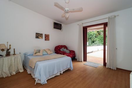 Casa de condomínio à venda com 958m², 6 quartos e 6 vagas Casa de condomínio à venda com 958m², 6 quartos e 6 vagasSuíte 2