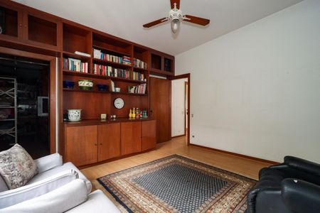 Casa de condomínio à venda com 958m², 6 quartos e 6 vagas Casa de condomínio à venda com 958m², 6 quartos e 6 vagasSuíte 4