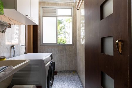 Apartamento à venda com 75m², 2 quartos e 1 vagaLavanderia