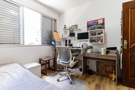 Apartamento à venda com 75m², 2 quartos e 1 vagaQuarto 2
