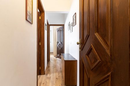 Apartamento à venda com 75m², 2 quartos e 1 vagaCorredor