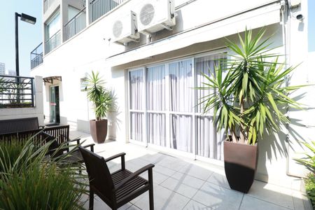 Apartamento à venda com 78m², 1 quarto e 1 vagaÁrea comum