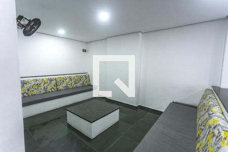 Apartamento para alugar com 65m², 2 quartos e 1 vaga Apartamento para alugar com 65m², 2 quartos e 1 vagaÁrea comum - Salão de festas