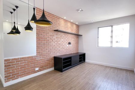 Apartamento para alugar com 65m², 2 quartos e 1 vaga Apartamento para alugar com 65m², 2 quartos e 1 vagaSala