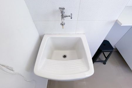 Apartamento para alugar com 65m², 2 quartos e 1 vaga Apartamento para alugar com 65m², 2 quartos e 1 vagaÁrea de Serviço