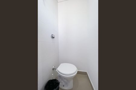 Apartamento para alugar com 65m², 2 quartos e 1 vaga Apartamento para alugar com 65m², 2 quartos e 1 vagaBanheiro de serviço