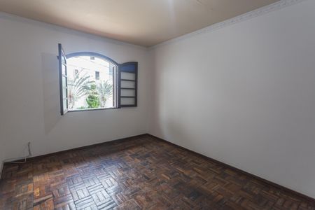 Apartamento para alugar com 120m², 3 quartos e 1 vaga Apartamento para alugar com 120m², 3 quartos e 1 vagaSala