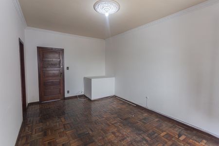 Apartamento para alugar com 120m², 3 quartos e 1 vaga Apartamento para alugar com 120m², 3 quartos e 1 vagaSala