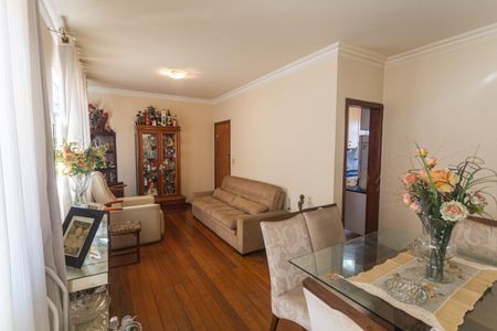 Apartamento à venda com 95m², 3 quartos e 2 vagasSala