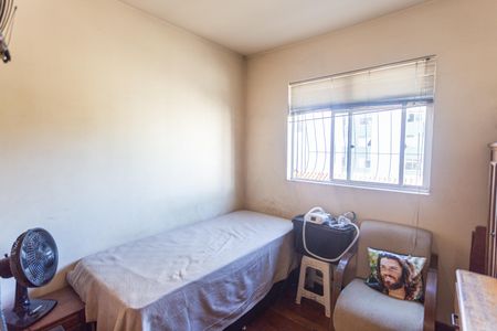 Apartamento à venda com 95m², 3 quartos e 2 vagasQuarto 2