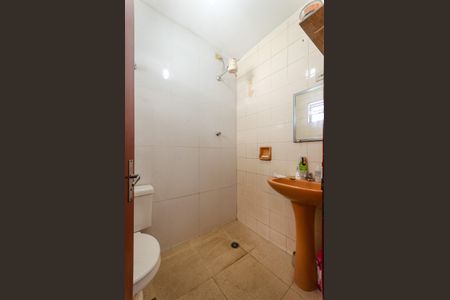 Casa à venda com 222m², 3 quartos e 1 vagaBanheiro - casa 2