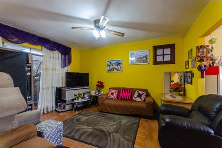 Casa à venda com 222m², 3 quartos e 1 vagaSala