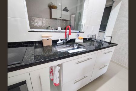 Casa de condomínio à venda com 50m², 2 quartos e sem vaga Casa de condomínio à venda com 50m², 2 quartos e sem vagaCozinha