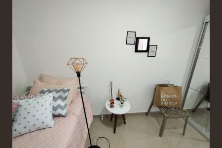 Casa de condomínio à venda com 50m², 2 quartos e sem vaga Casa de condomínio à venda com 50m², 2 quartos e sem vagaQuarto 2