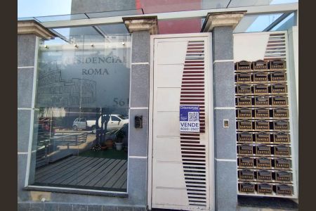 Casa de condomínio à venda com 50m², 2 quartos e sem vaga Casa de condomínio à venda com 50m², 2 quartos e sem vagaFachada