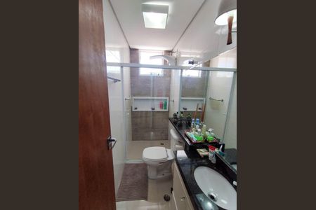 Casa de condomínio à venda com 50m², 2 quartos e sem vaga Casa de condomínio à venda com 50m², 2 quartos e sem vagaBanheiro