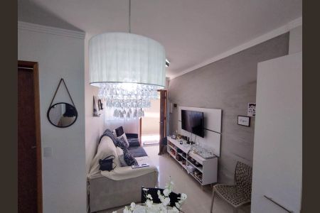 Casa de condomínio à venda com 50m², 2 quartos e sem vaga Casa de condomínio à venda com 50m², 2 quartos e sem vagaSala