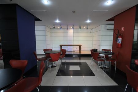 Apartamento à venda com 77m², 3 quartos e 1 vagaÁrea comum - Salão de festas