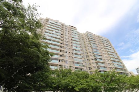 Apartamento à venda com 77m², 3 quartos e 1 vagaFachada do bloco