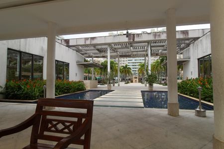 Apartamento à venda com 77m², 3 quartos e 1 vagaÁrea comum