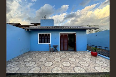 Casa à venda com 67m², 2 quartos e 1 vagaÁrea comum