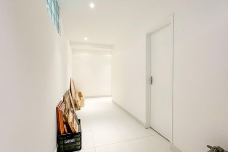 Apartamento à venda com 300m², 4 quartos e 4 vagasCorredor