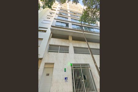 Apartamento à venda com 300m², 4 quartos e 4 vagasFachada