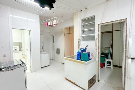 Apartamento à venda com 300m², 4 quartos e 4 vagasÁrea de Serviço