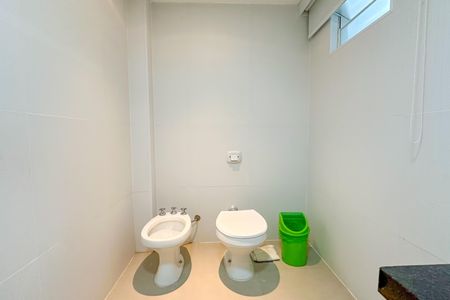 Apartamento à venda com 300m², 4 quartos e 4 vagasBanheiro