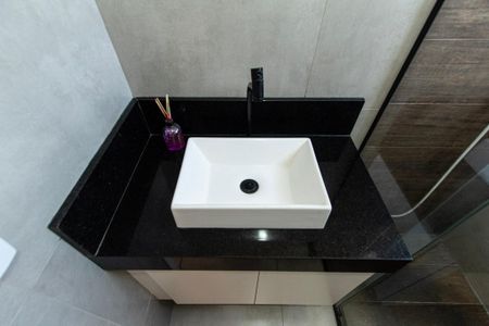 Apartamento para alugar com 48m², 2 quartos e 1 vagaBanheiro 