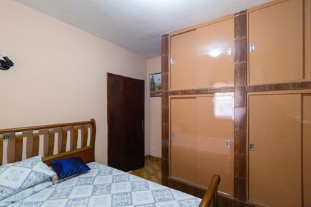 Casa à venda com 446m², 7 quartos e 4 vagas Casa à venda com 446m², 7 quartos e 4 vagasEdícula