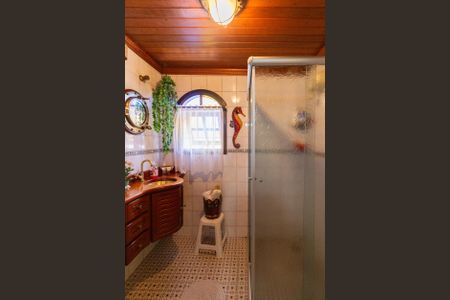 Casa à venda com 446m², 7 quartos e 4 vagas Casa à venda com 446m², 7 quartos e 4 vagasBanheiro