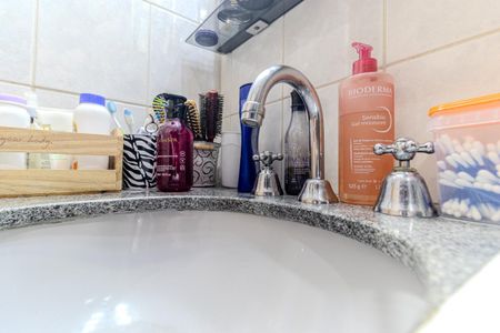 Apartamento à venda com 100m², 3 quartos e 2 vagasBanheiro da Suíte