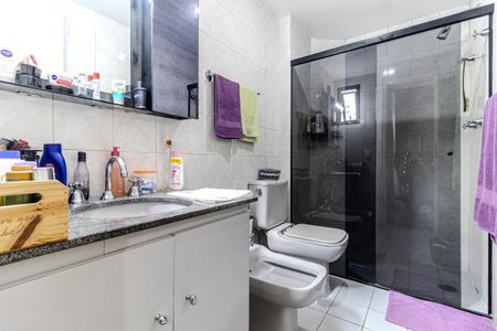 Apartamento à venda com 100m², 3 quartos e 2 vagasBanheiro da Suíte