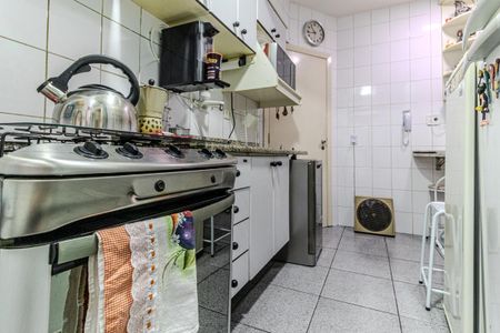 Apartamento à venda com 100m², 3 quartos e 2 vagasCozinha