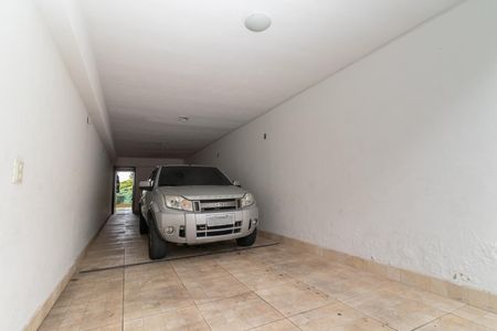 Casa à venda com 165m², 3 quartos e 4 vagasGaragem