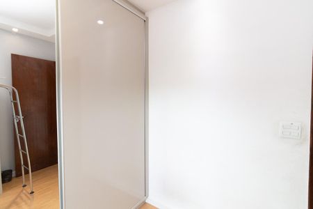 Casa à venda com 165m², 3 quartos e 4 vagasQuarto 2