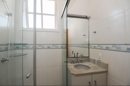 Casa de condomínio à venda com 115m², 3 quartos e 2 vagasBanheiro Social