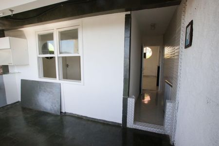 Casa à venda com 120m², 2 quartos e 1 vagaÁrea de Serviço