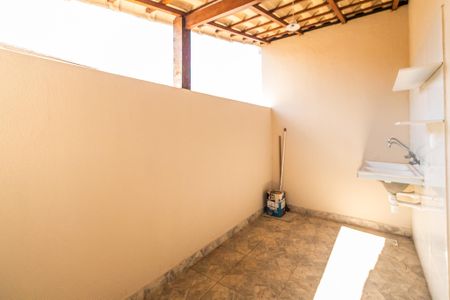 Apartamento à venda com 57m², 2 quartos e 1 vagaÁrea de Serviço