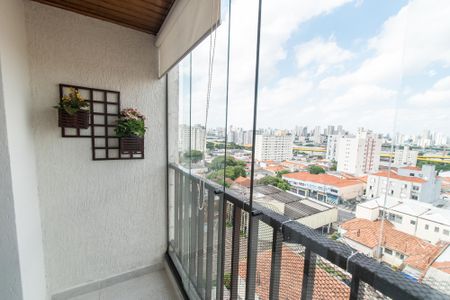 Apartamento à venda com 79m², 3 quartos e 2 vagas Apartamento à venda com 79m², 3 quartos e 2 vagasVaranda