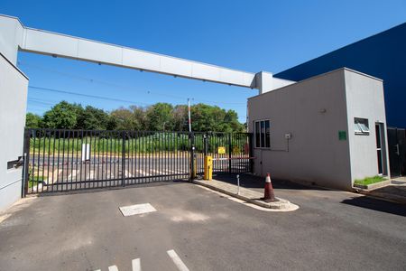 Apartamento à venda com 38m², 2 quartos e 1 vaga Apartamento à venda com 38m², 2 quartos e 1 vagaFachada e portaria