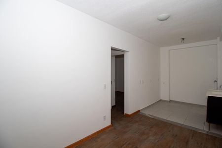 Apartamento à venda com 38m², 2 quartos e 1 vaga Apartamento à venda com 38m², 2 quartos e 1 vagaSala